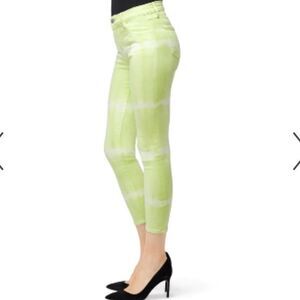 J Brand 835 Mid Rise Crop Skinny Jeans In Lime Shockwave, size 28